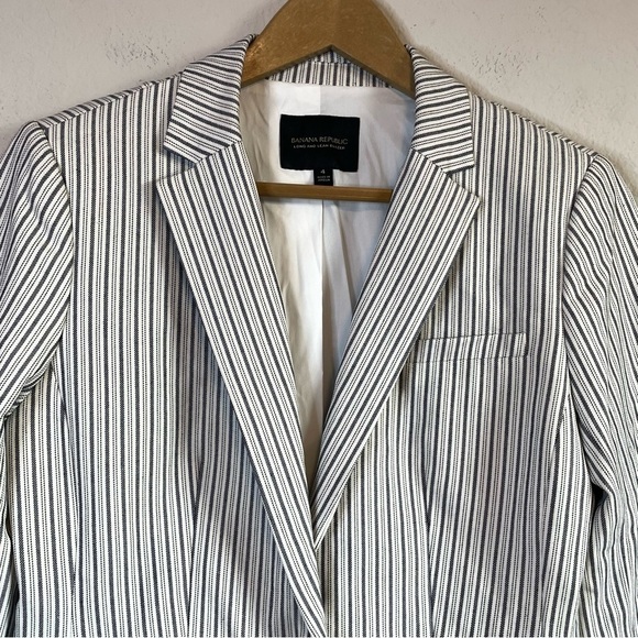Banana Republic Long and Lean Single Button Black White Striped Blazer Size 4 - Picture 3 of 13